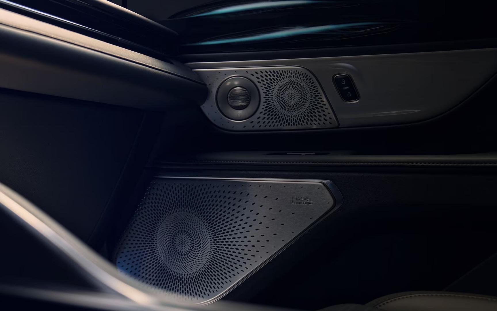 2024 Lincoln Nautilus Revel® Ultima 3D Audio System