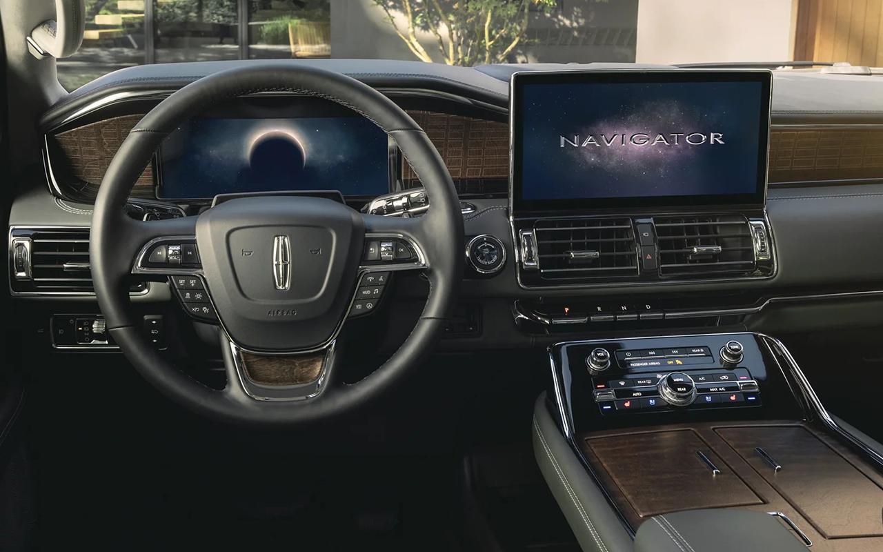 Interior view of the steering wheel and center of The 2023 Lincoln Navigator® SUV from South Bay Lincoln