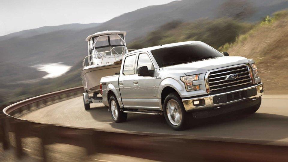 2017 F-150 XLT 4x4 SuperCrew in Ingot Silver 2017 F-150 XLT 4x4 SuperCrew in Ingot Silver
