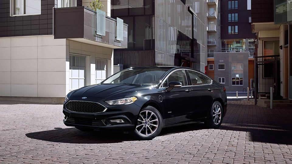 2017 Ford Fusion Energi Platinum, Shadow Black 2017 Ford Fusion Energi Platinum, Shadow Black