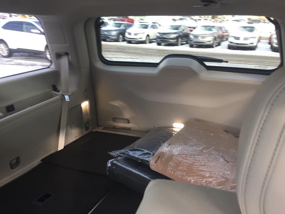 2018 Lincoln Navigator, Backend Without Seats