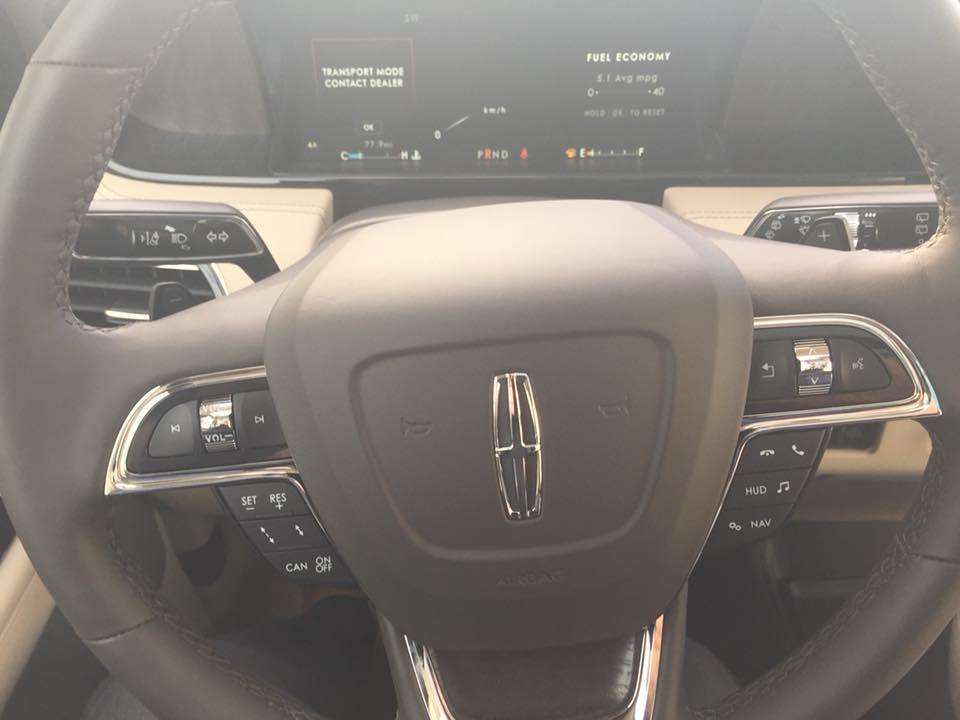 2018 Lincoln Navigator, Steering Wheel