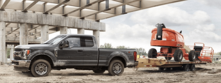 2017 Ford F-350 SuperDuty Lariat Exterior Side View 2017 Ford F-350 SuperDuty Lariat Exterior Side View