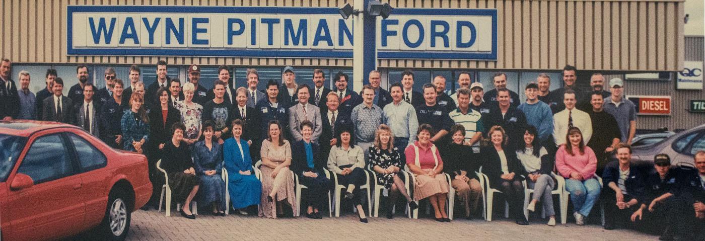 1970s Vintage Guelph Photo of the Wayne Pitman Ford Staff and Employee 1970s Vintage Guelph Photo of the Wayne Pitman Ford Staff and Employee