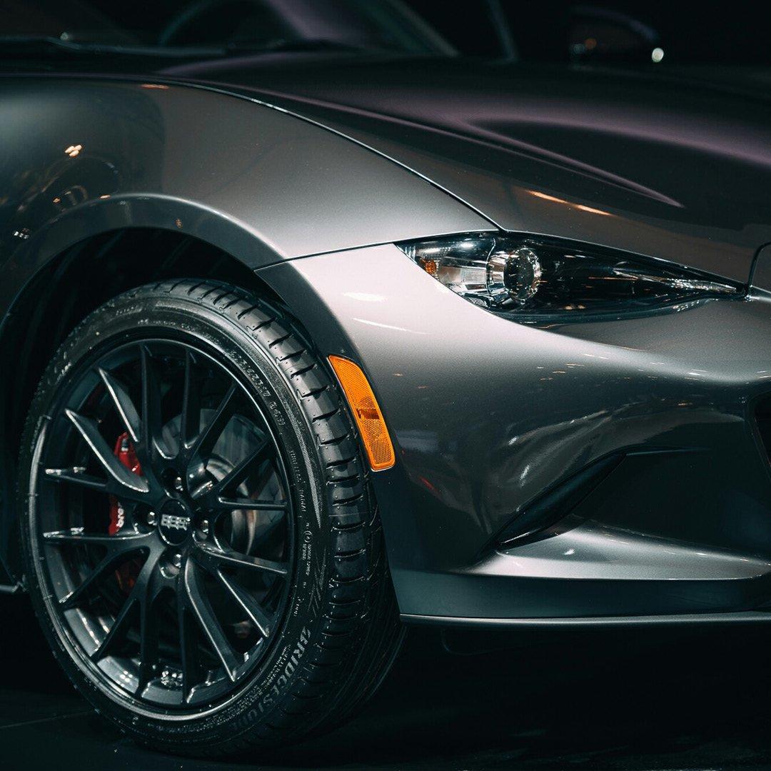 2017 Mazda MX-5 Sports Car 2017 Mazda MX-5 Sports Car
