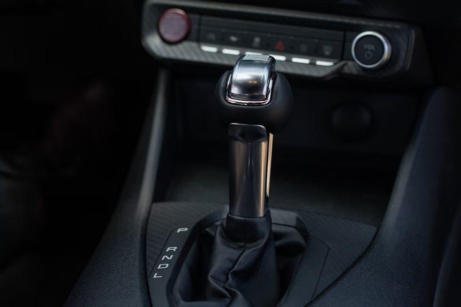 2024 Ford Mustang 10-Speed SelectShift® Automatic Transmission