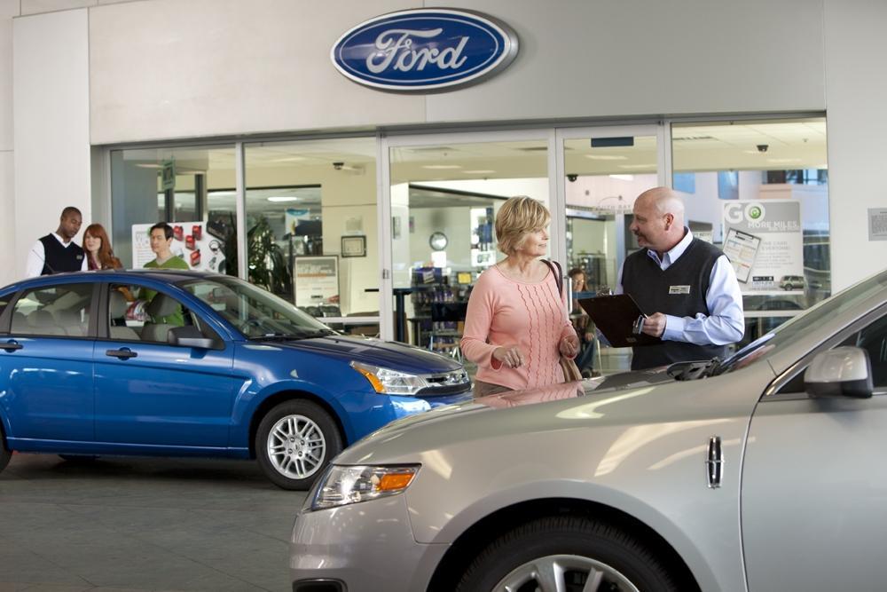 7 Reasons to Service Your Ford at South Bay Ford