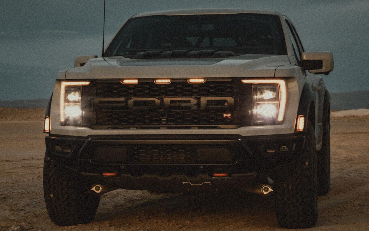Front view of the 2023 F-150 Raptor® 