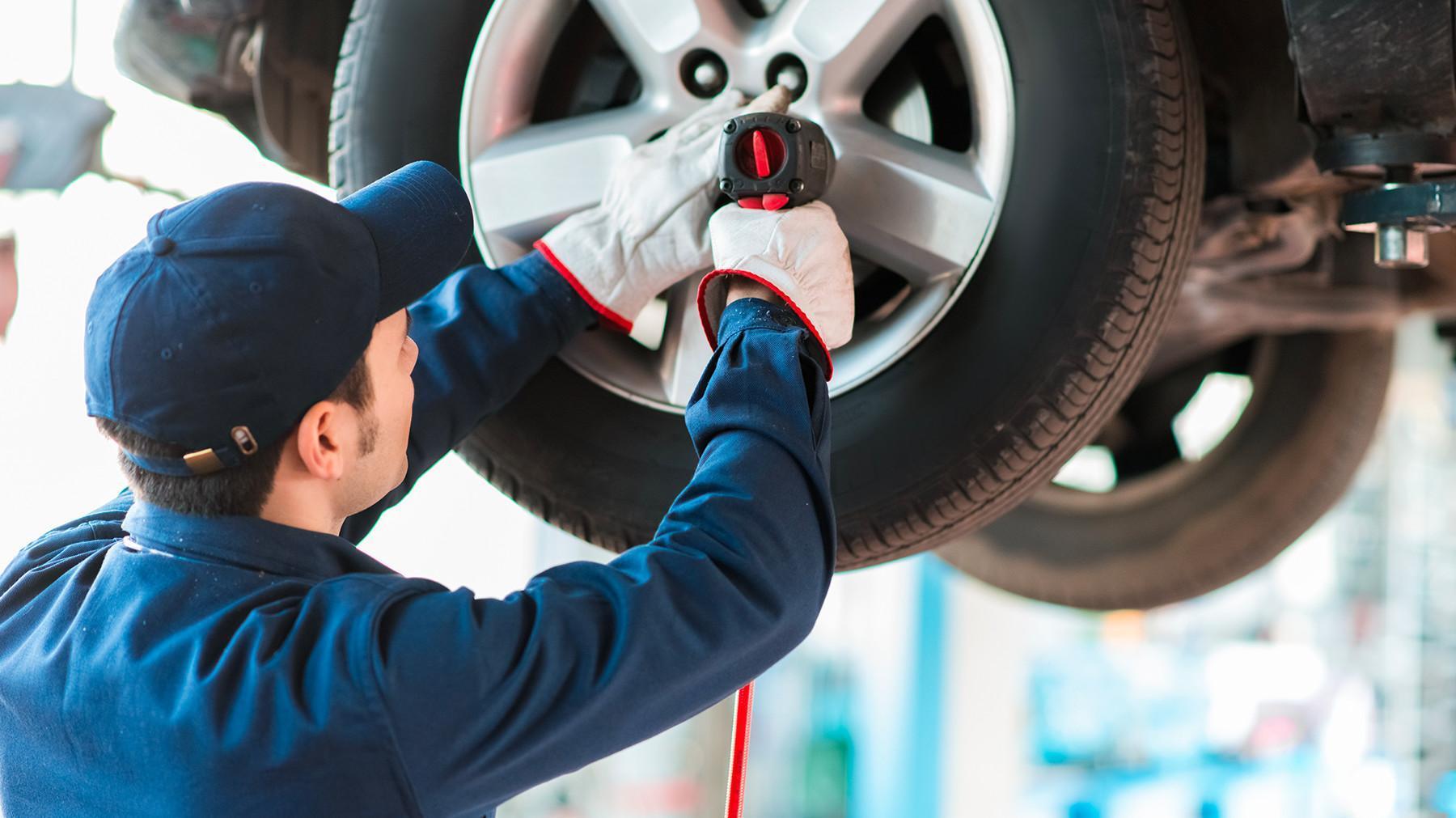 Tire Replacement Center at South Bay Ford Los Angeles