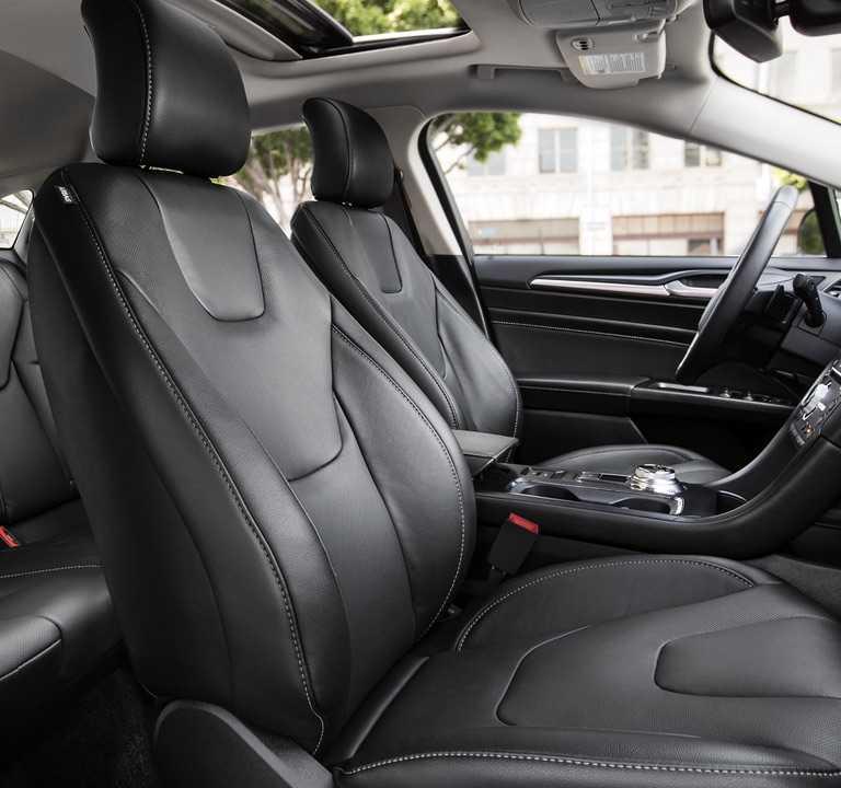 2020 Fusion Plug-In Hybrid 2020 Fusion Plug-In Hybrid