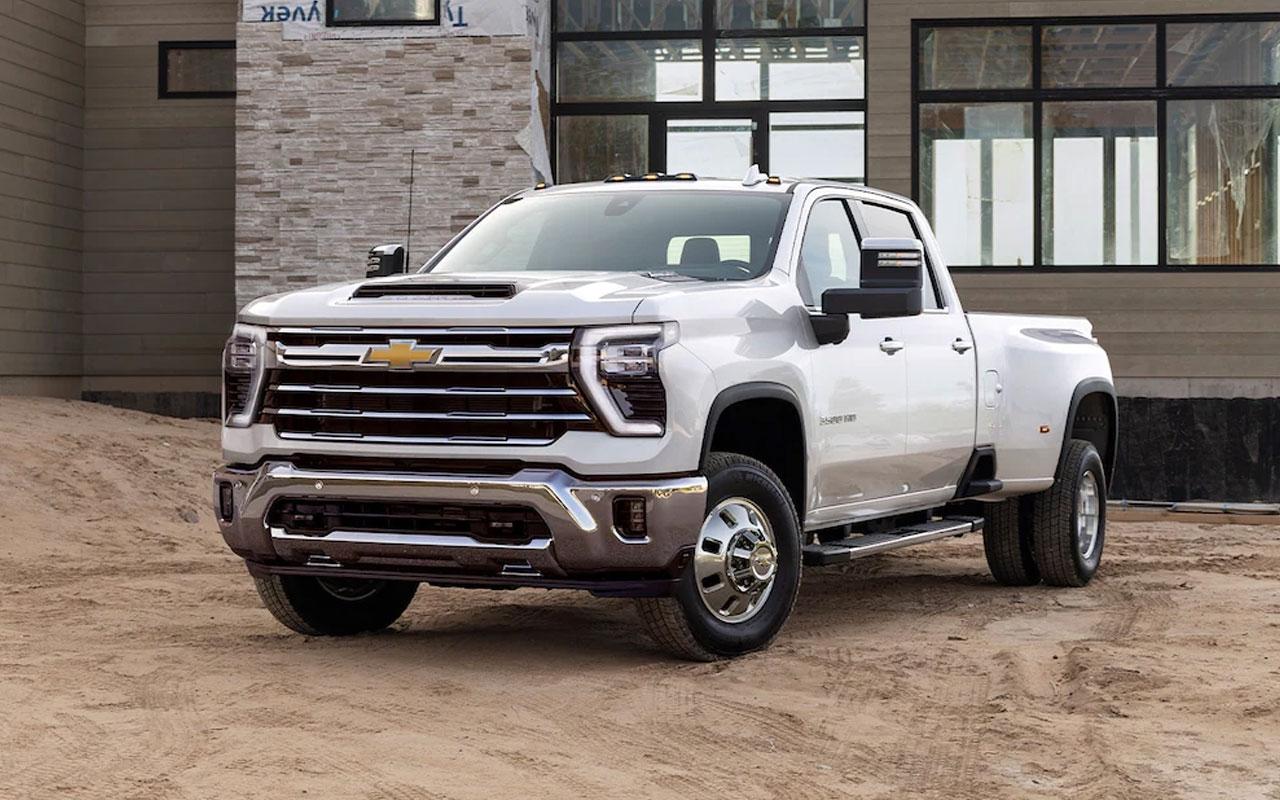 The New 2024 Silverado HD | Chevy Drives Chicago | Chicagoland & NW Indiana Chevy Dealers