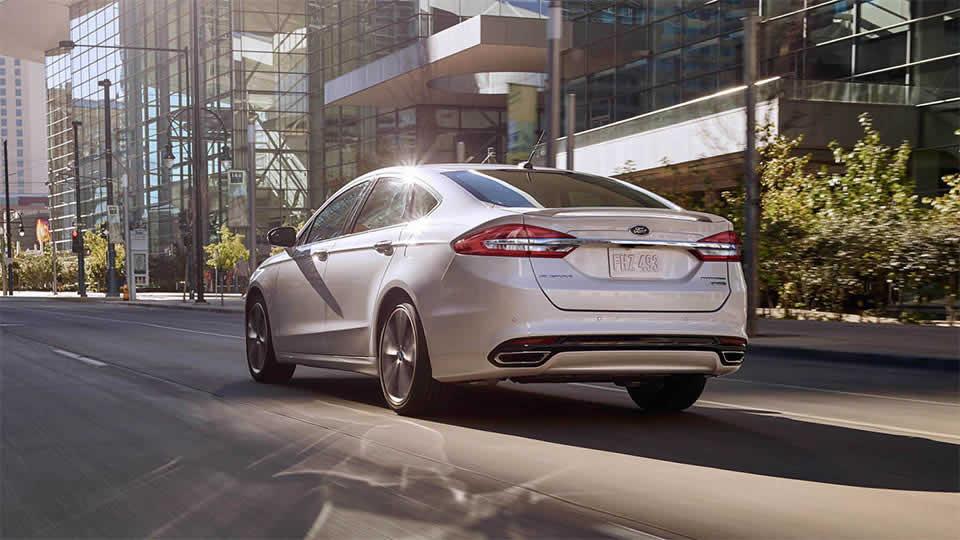 2017 Ford Fusion Titanium, White Platinum Metallic 2017 Ford Fusion Titanium, White Platinum Metallic