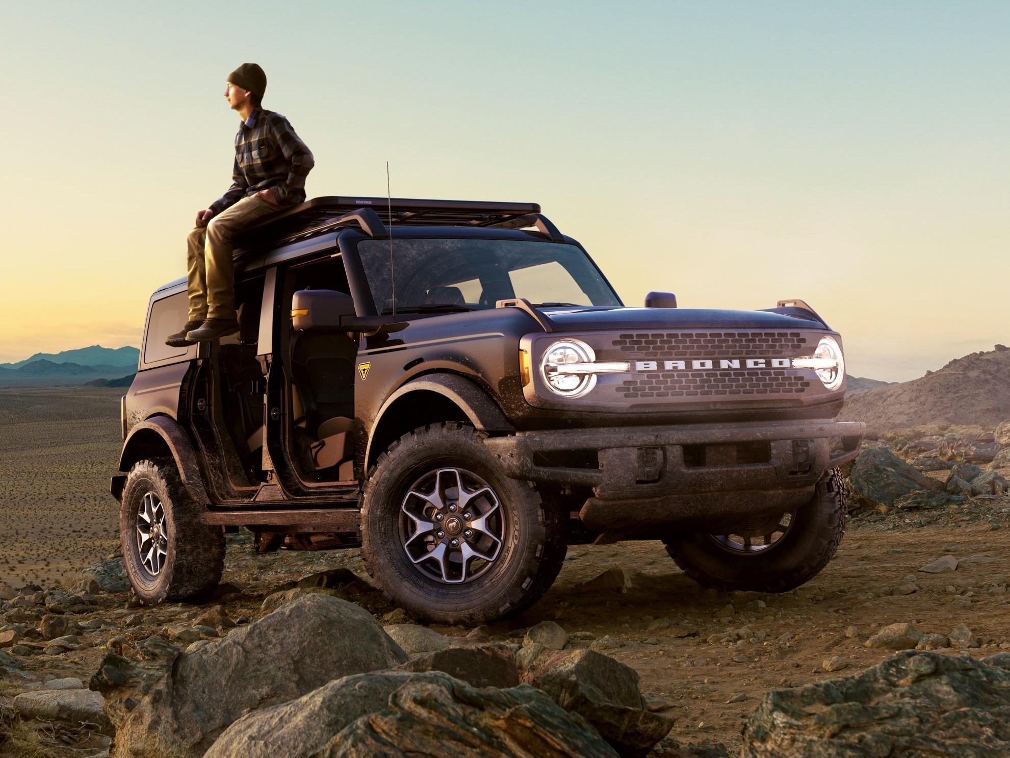 2021 Ford Bronco in the Badlands 2021 Ford Bronco in the Badlands