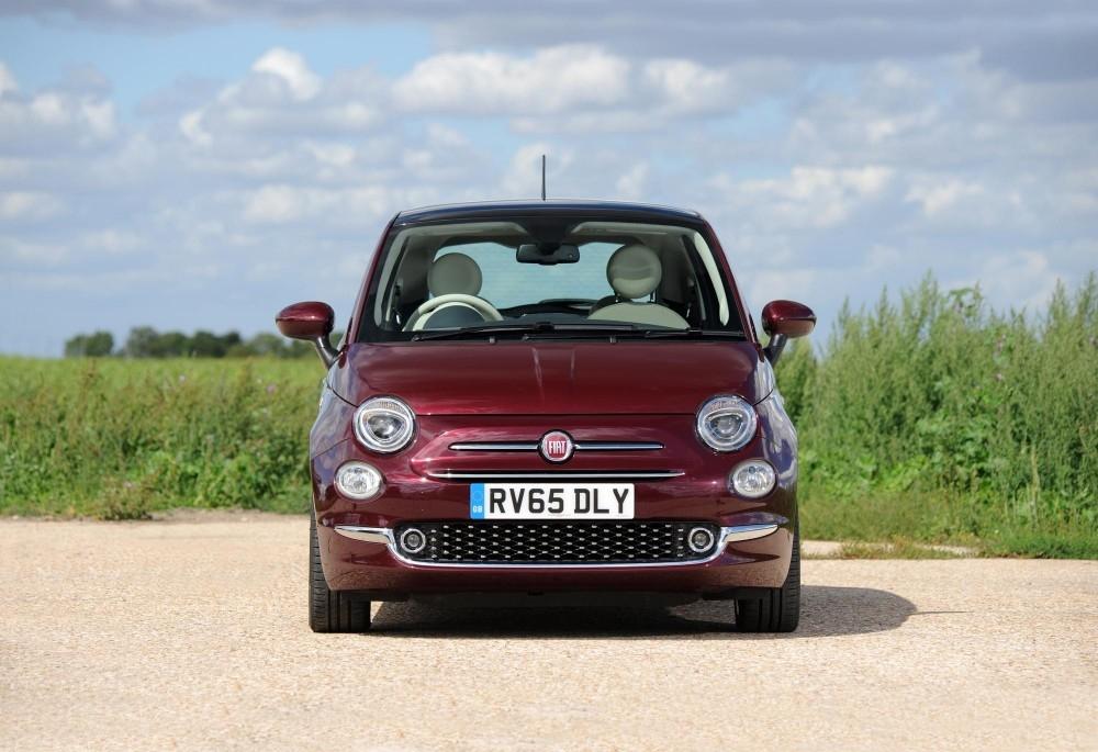 Fiat 500 1.2 Lounge Review Fiat 500 1.2 Lounge Review
