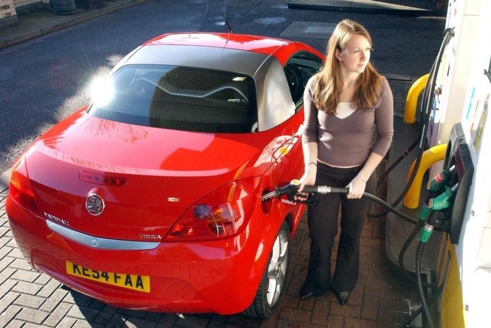 Boost the economy by cutting fuel duty Boost the economy by cutting fuel duty