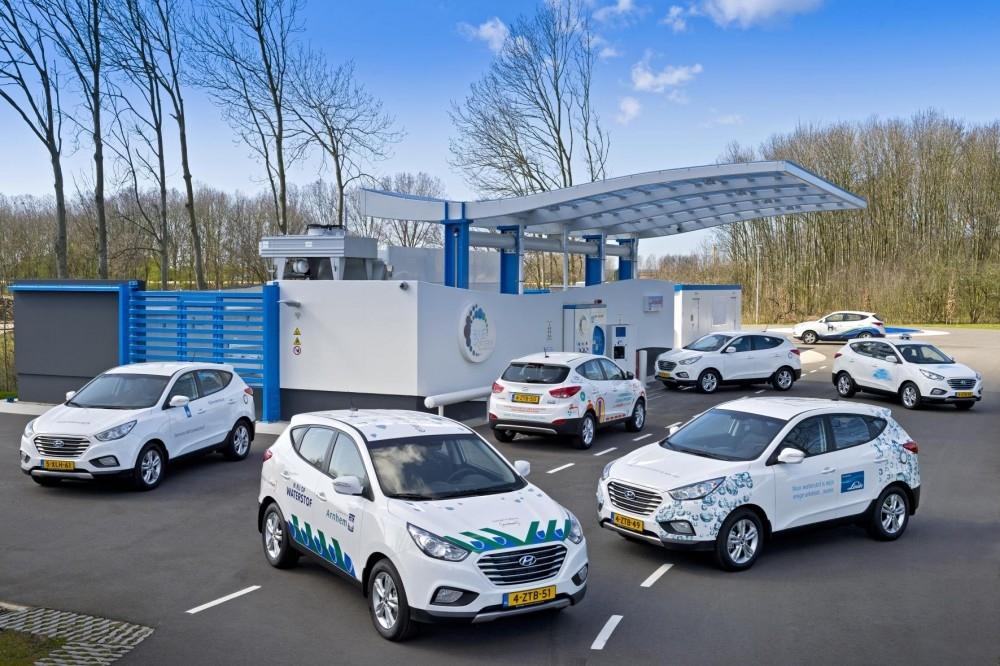 Hyundai ix35 Tranformed into Power Plant Hyundai ix35 Tranformed into Power Plant