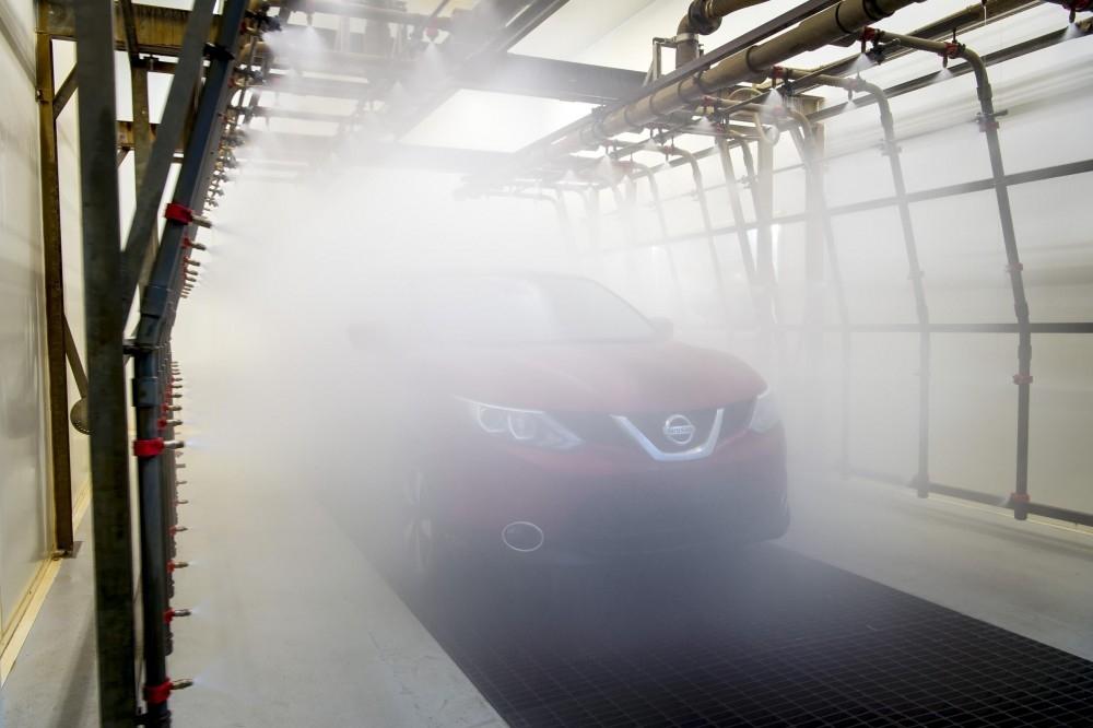 Nissan Is Watertight When It Comes To Testing Nissan Is Watertight When It Comes To Testing