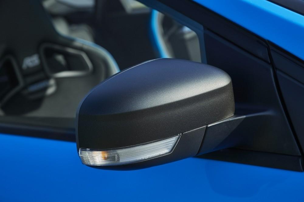 Check Out The Sizzling New Ford Focus RS Edition Check Out The Sizzling New Ford Focus RS Edition