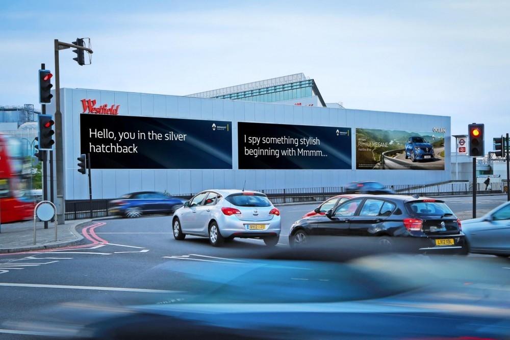Innovative Ad Campaign For New Renault Mégane Innovative Ad Campaign For New Renault Mégane