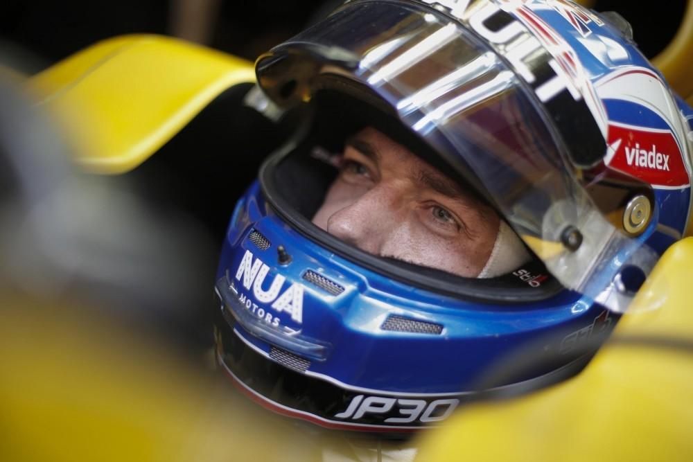 Renault Sport Formula One Retains Jolyon Palmer Renault Sport Formula One Retains Jolyon Palmer