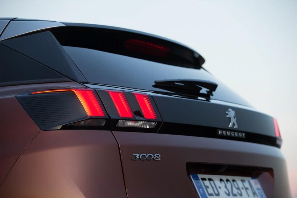All-New Peugeot 3008 SUV First Drive Review All-New Peugeot 3008 SUV First Drive Review