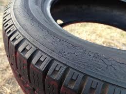 Tyre Sealant vs. Spare Wheel Tyre Sealant vs. Spare Wheel