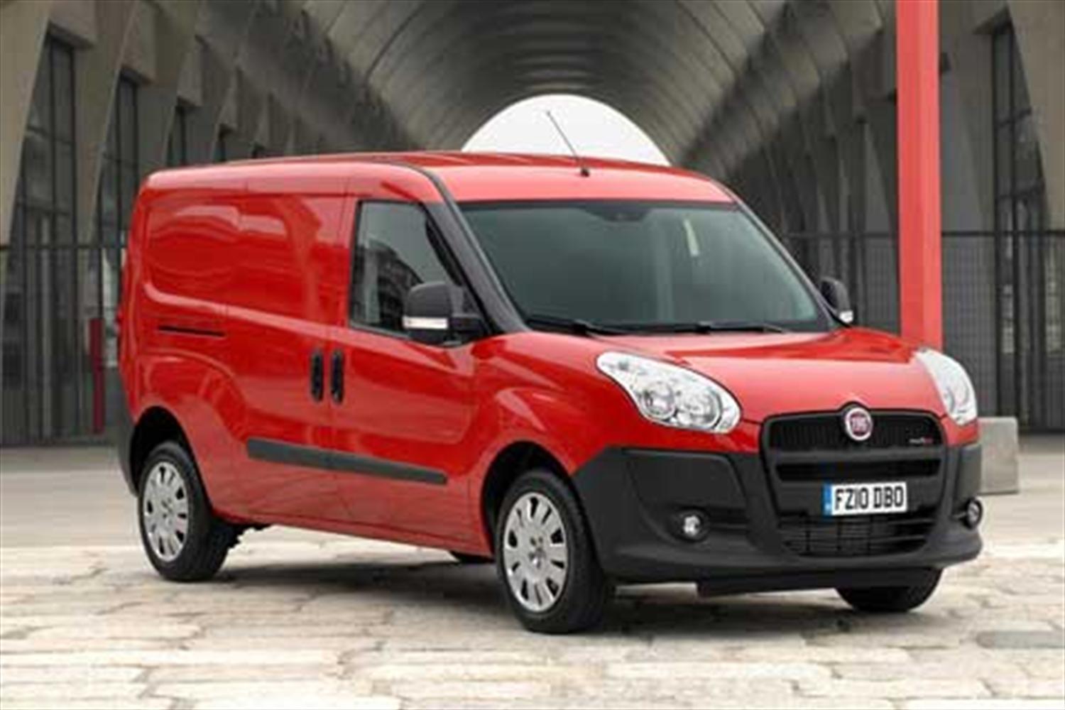 Fiat Doblo Wins Prestigious 2013 Van Award Fiat Doblo Wins Prestigious 2013 Van Award