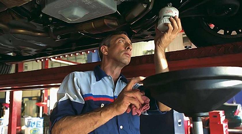 How to Do Your Ford Oil Change Service