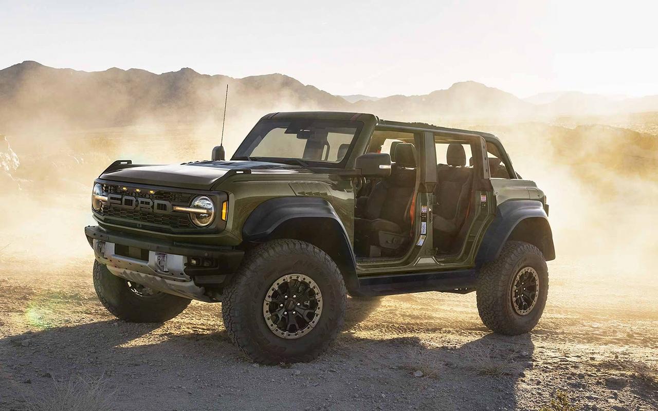 Hermosa Beach Open Professional Beach Volleyball Tournament | Ford Bronco RAPTOR | Southern California Ford Dealers