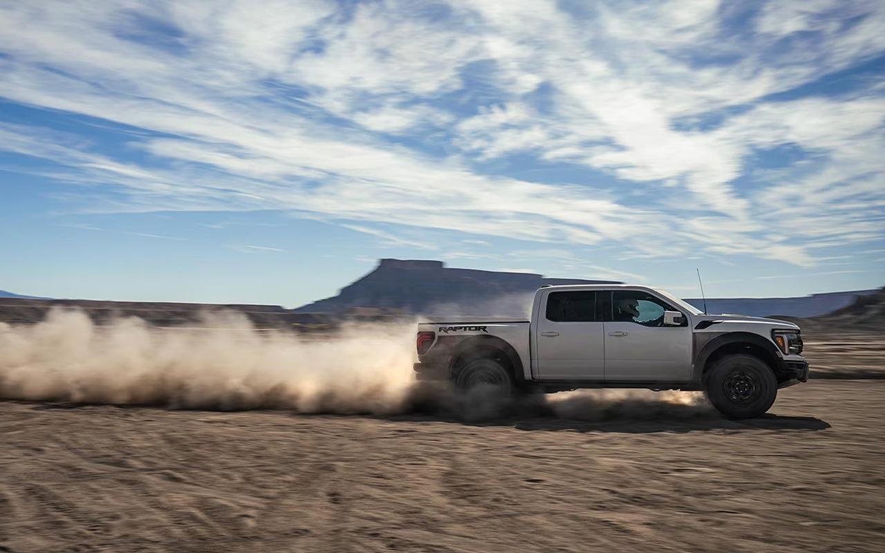 Hermosa Beach Open Professional Beach Volleyball Tournament | Ford F-150 RAPTOR | Southern California Ford Dealers