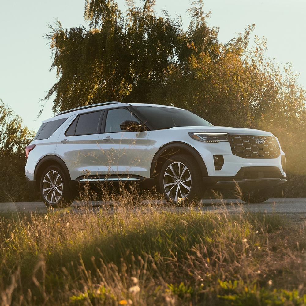 Explorer Explorer
