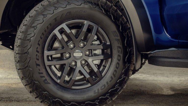 New 2019 Ford Ranger Raptor blue tire wheel New 2019 Ford Ranger Raptor blue tire wheel