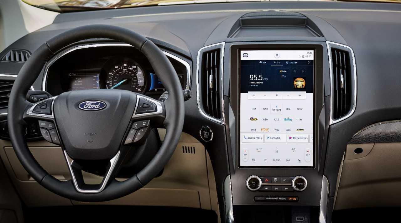 Ford 2021 Edge image Ford 2021 Edge image