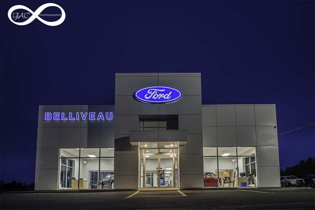 Ford dealership Ford dealership