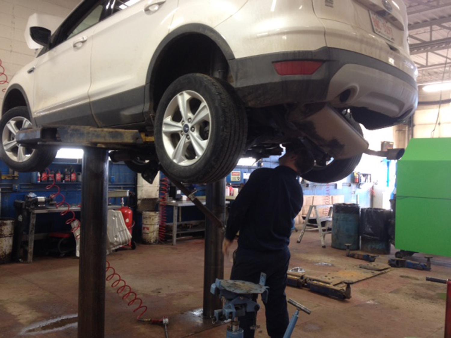 Ford & Lincoln Service Department image Ford & Lincoln Service Department image