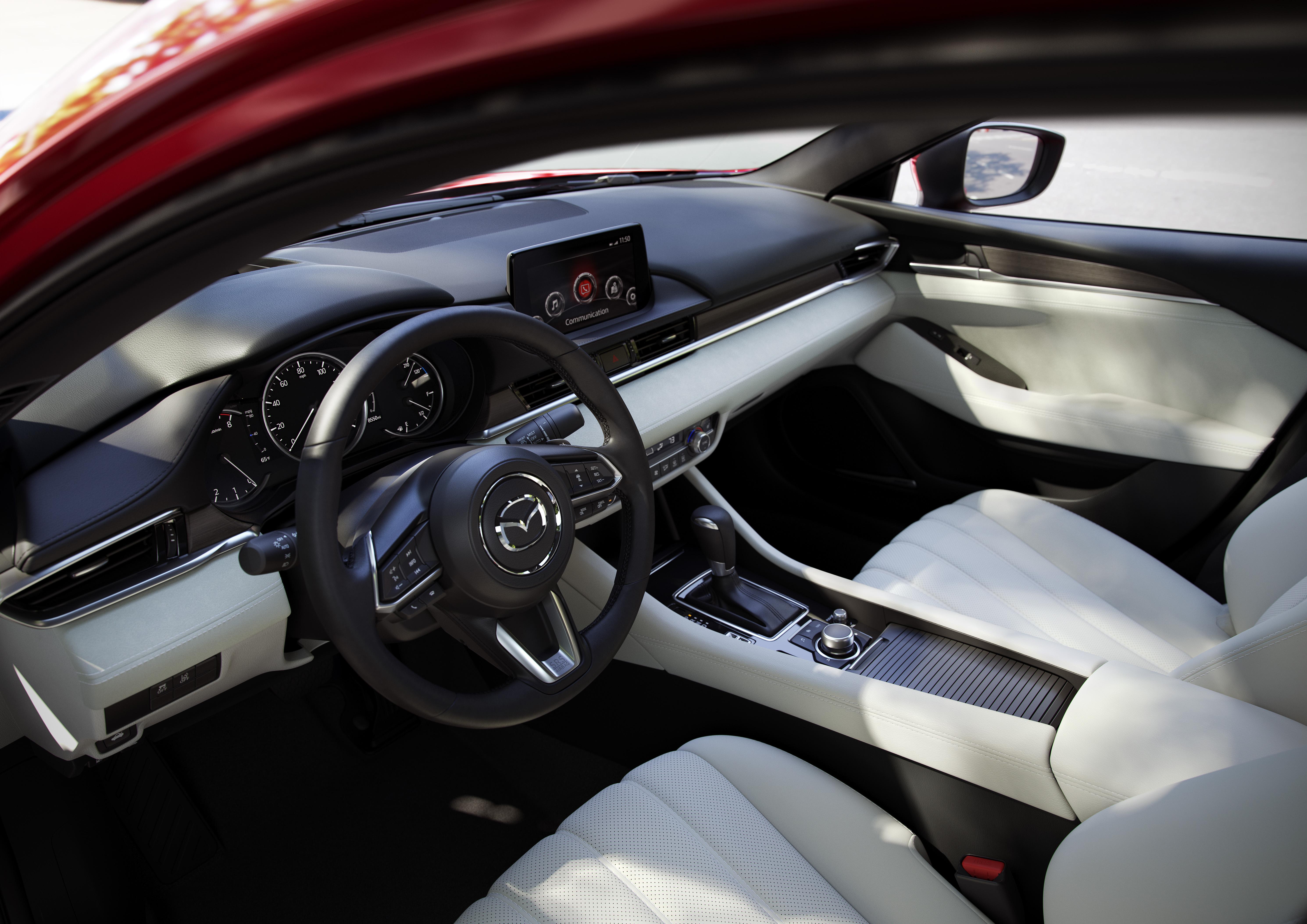 Learn the 2018 Mazda6's Price & Features Learn the 2018 Mazda6's Price & Features