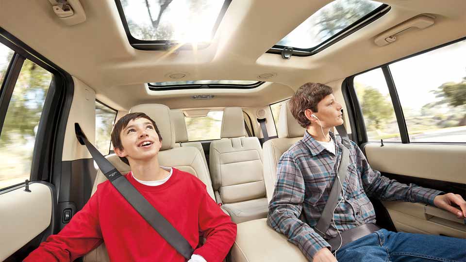 2017 Ford Flex Limited in Dune with the available multi-panel Vista Roof 2017 Ford Flex Limited in Dune with the available multi-panel Vista Roof