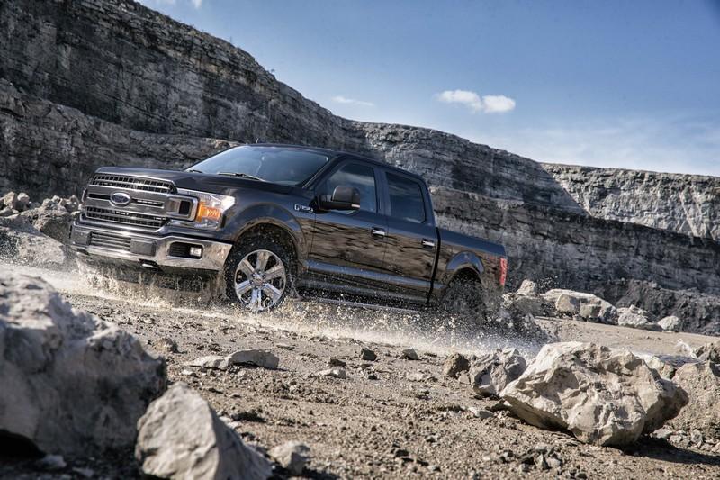 2020 F 150 Xlt Review Specs What S New In 2020 F 150 Xlt