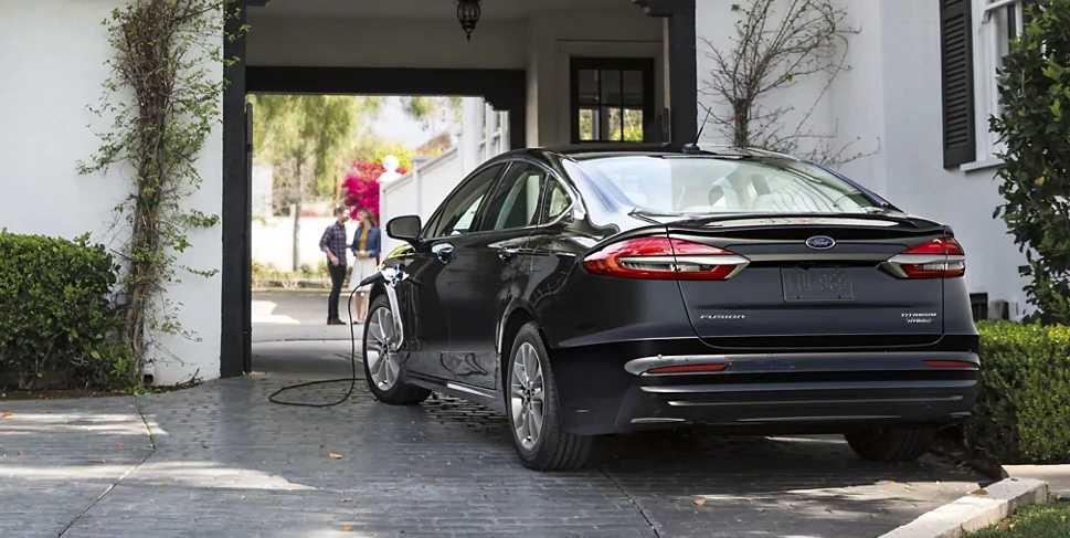 2020 Fusion PEHV 2020 Fusion PEHV