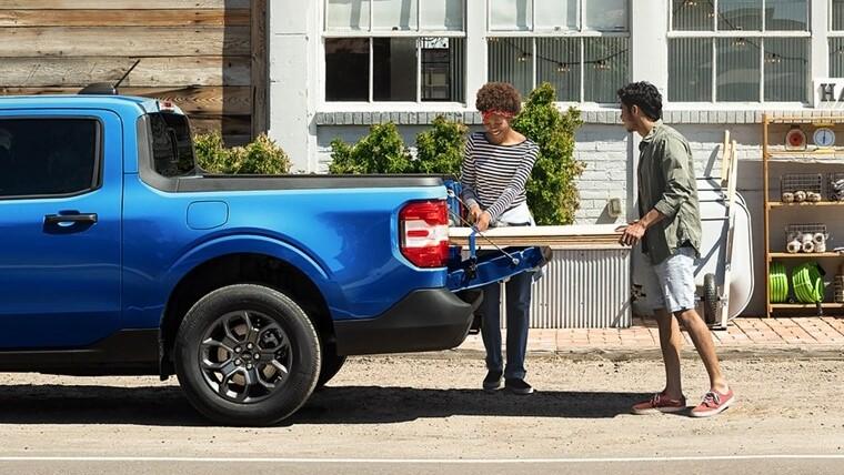 2025 Ford Maverick Multi-Position Tailgate