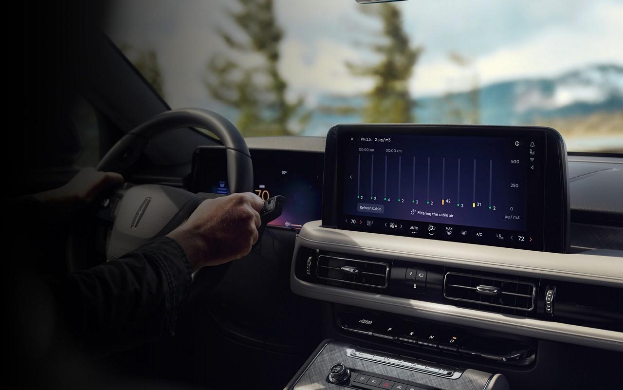 2025 Lincoln Aviator Auto Air Refresh
