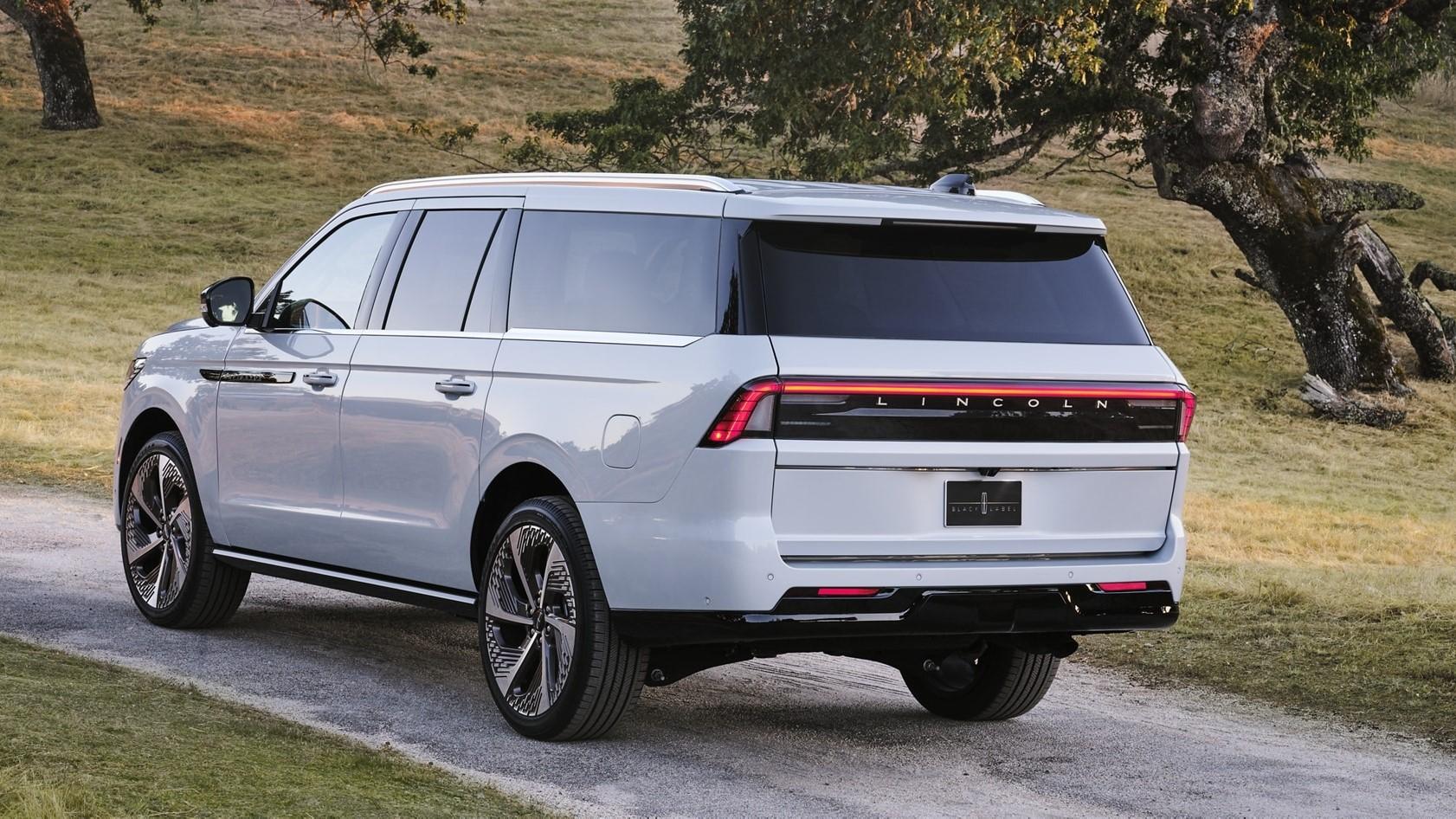 2025 Lincoln Navigator Function and flow 