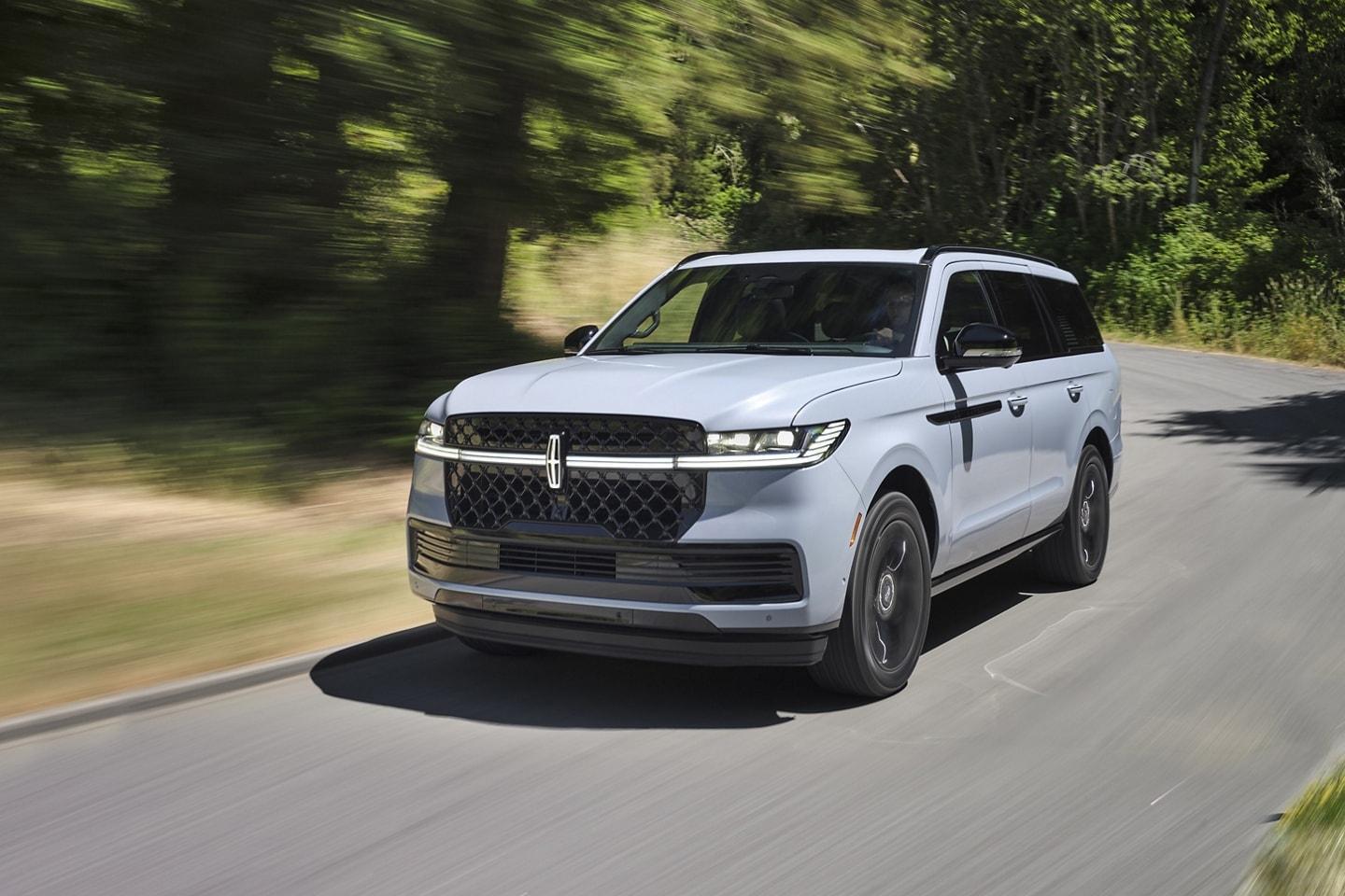 2025 Lincoln Navigator Power and capabilities