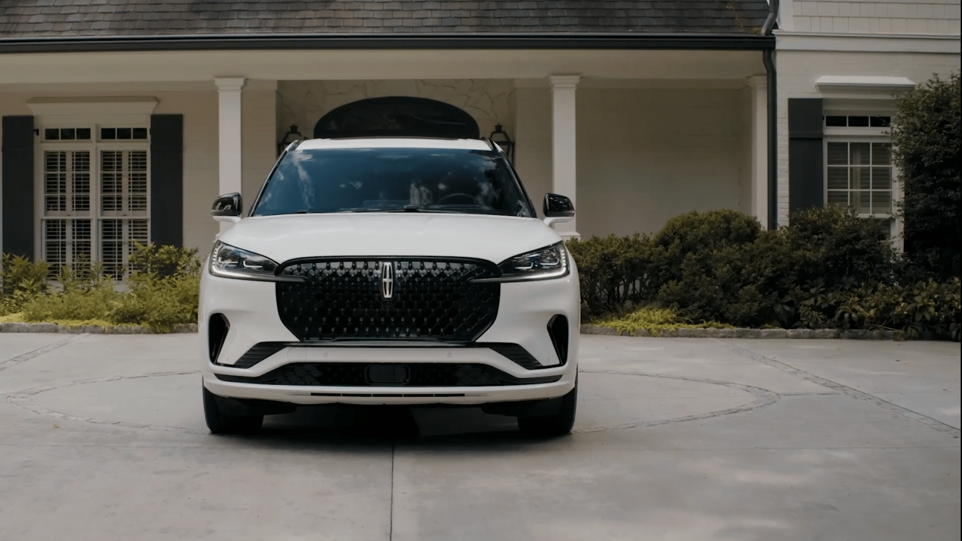 2026 Lincoln Aviator Jet Appearance Package