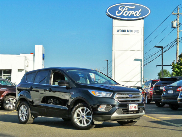 2017 Ford Escape Se Shadow Black 2 0l Ecoboost Engine Wood Motors 2017 Ford Escape Se