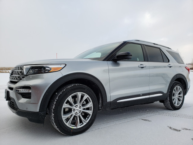 2020 Ford Explorer Limited Iconic Silver, 2.3L I-4 EcoBoost Engine with