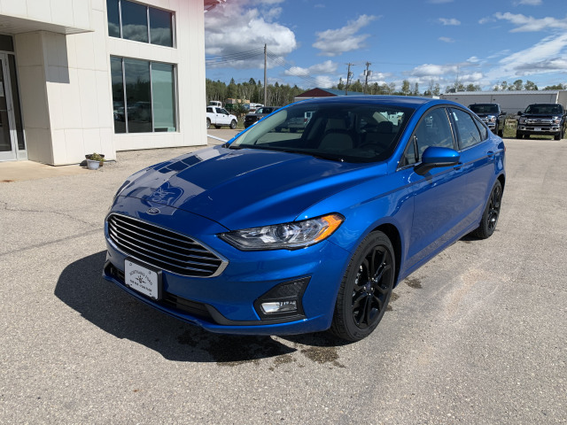 2020 Ford Fusion SE Velocity Blue, 1.5L EcoBoost® I-4 Engine with Auto