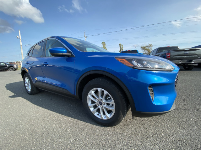 2020 Ford Escape SE Velocity Blue, 1.5L EcoBoost® Engine with Auto