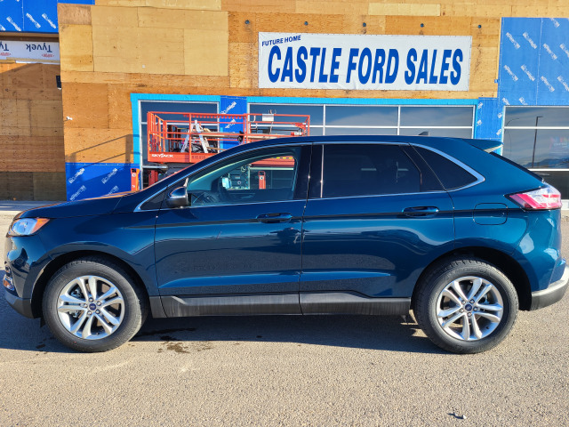 2020 Ford Edge SEL Dark Persian Green, 2.0L EcoBoost® Engine | Castle