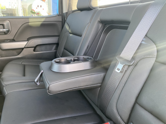2018 Chevrolet Silverado 2LT Z71 Crew Cab Sho 